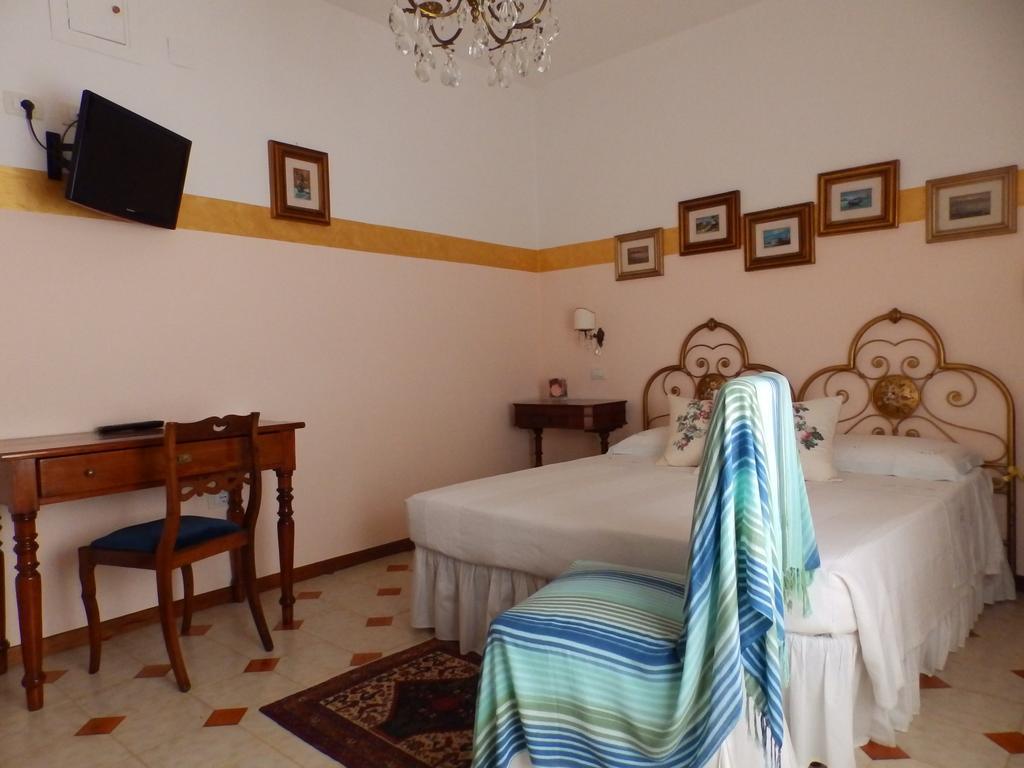 Sa Chessa B&B Ploaghe Екстериор снимка